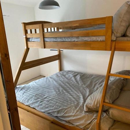 2-Bed Cottage In In Welsh Valley Nr Swansea Buitenkant foto