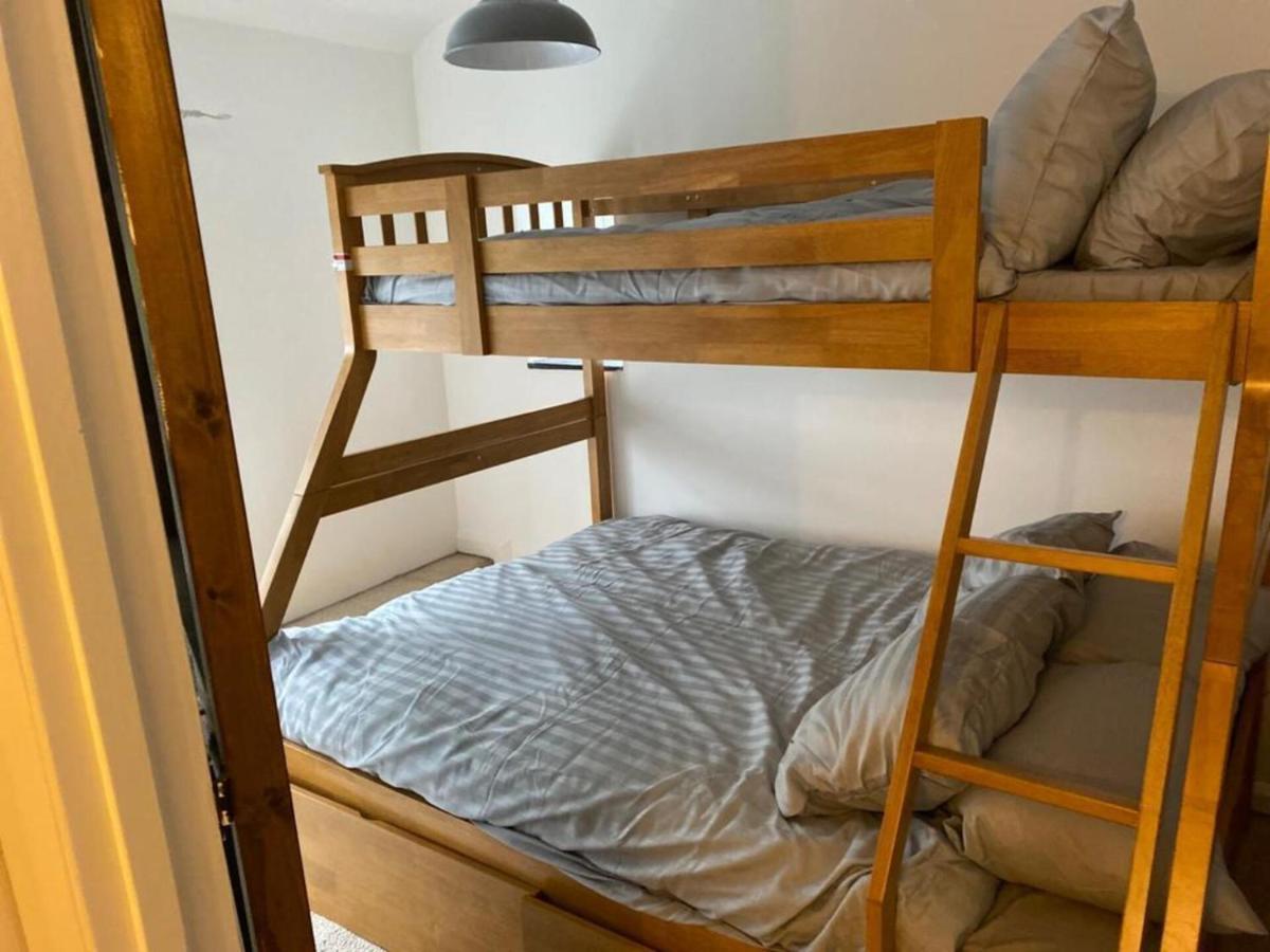 2-Bed Cottage In In Welsh Valley Nr Swansea Buitenkant foto